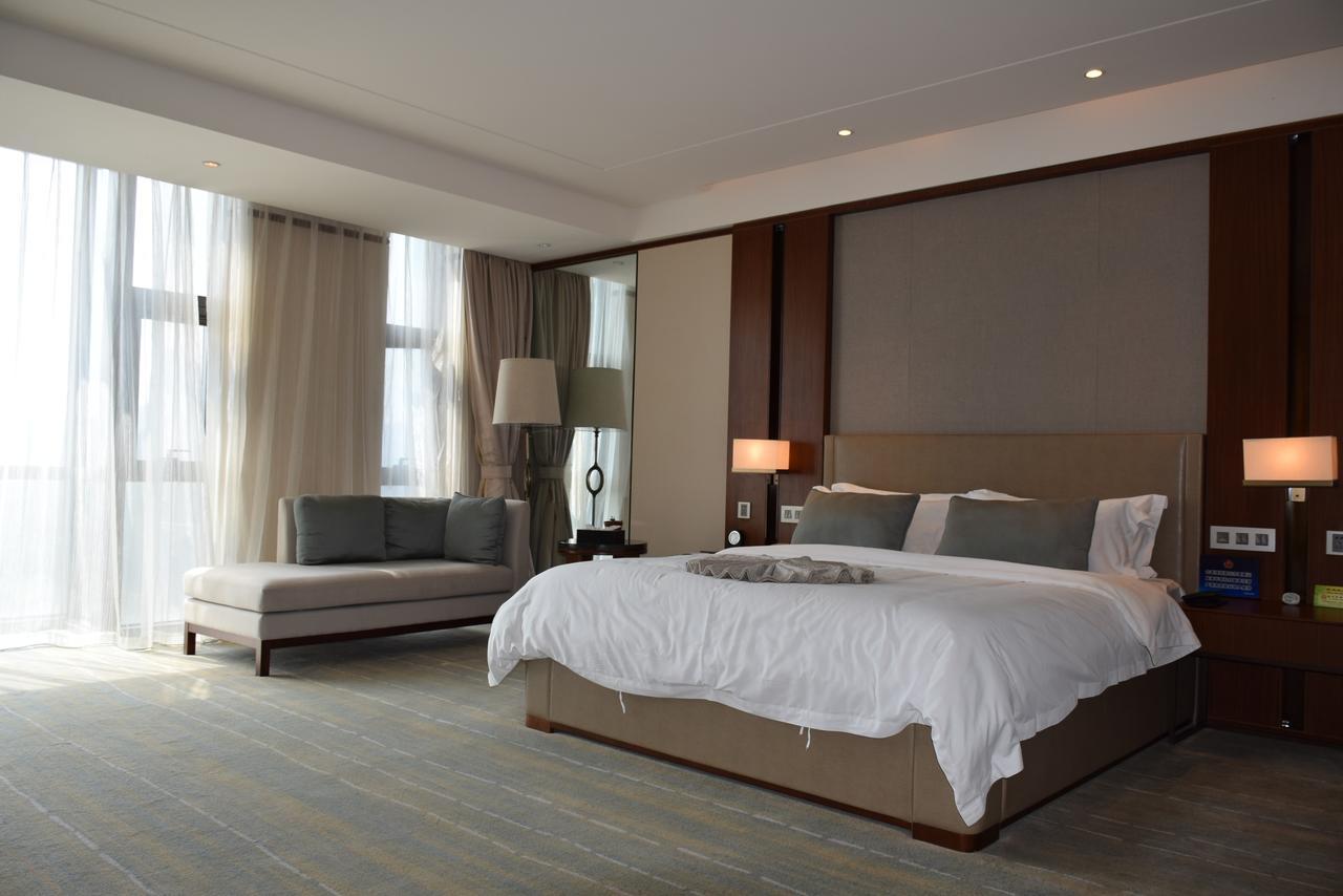 Zhongjian Yanqi Lake View Hotel Peking  Buitenkant foto