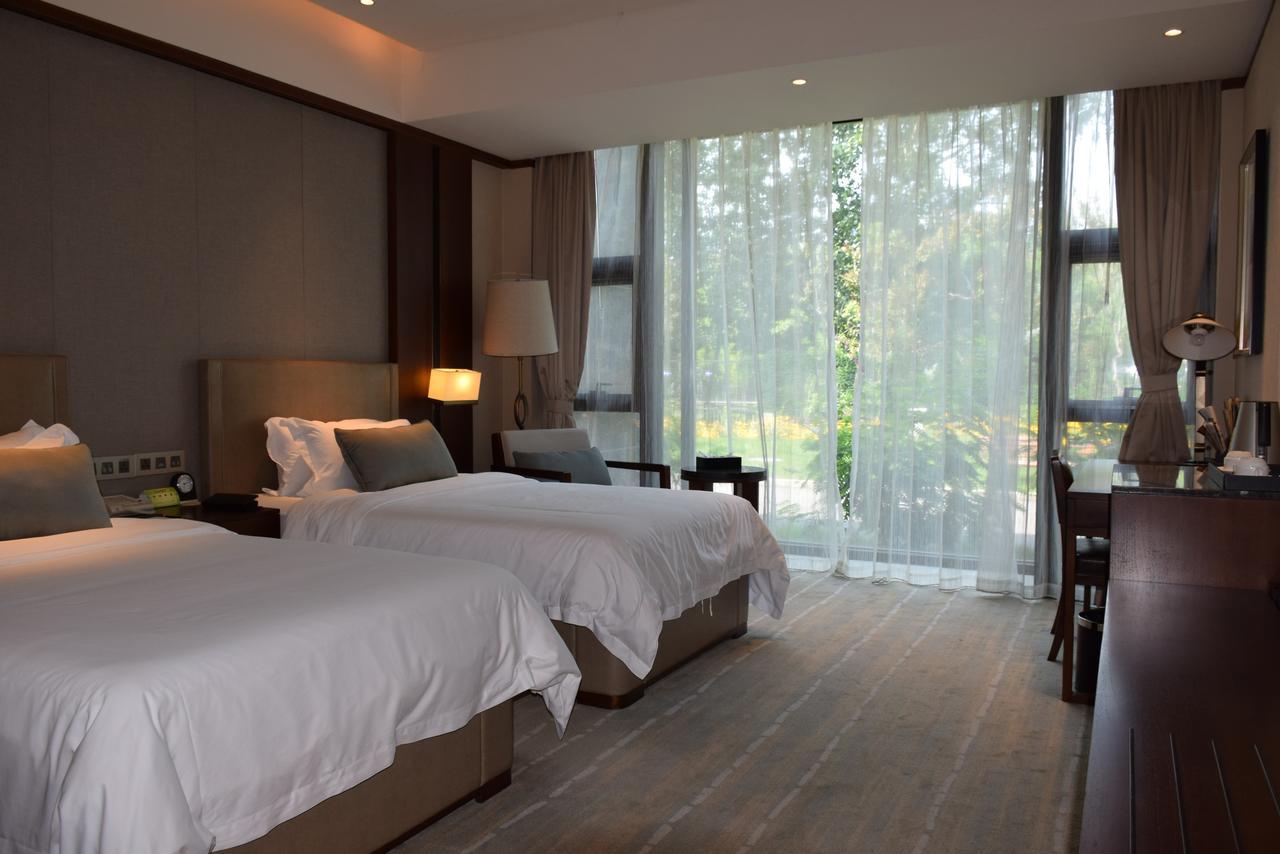 Zhongjian Yanqi Lake View Hotel Peking  Buitenkant foto