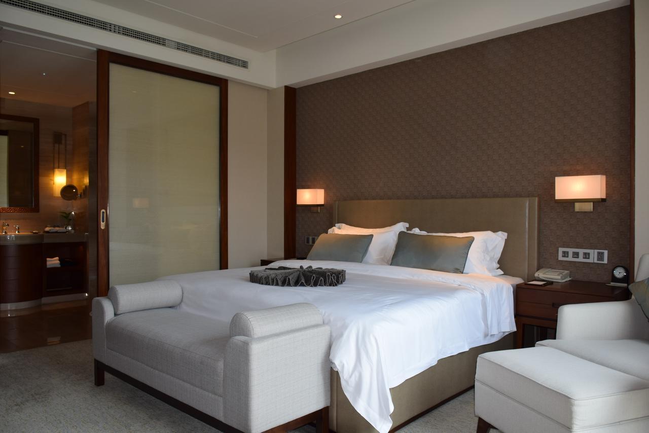 Zhongjian Yanqi Lake View Hotel Peking  Buitenkant foto