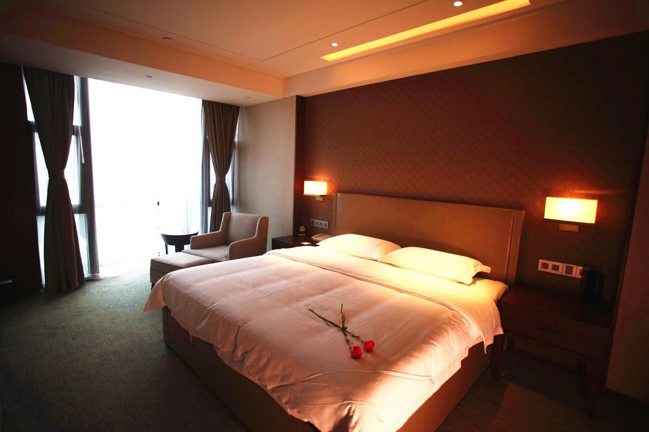 Zhongjian Yanqi Lake View Hotel Peking  Buitenkant foto
