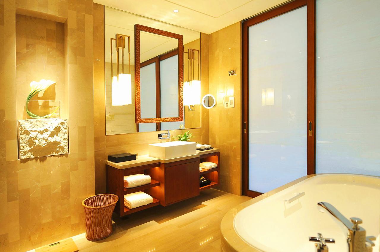 Zhongjian Yanqi Lake View Hotel Peking  Buitenkant foto
