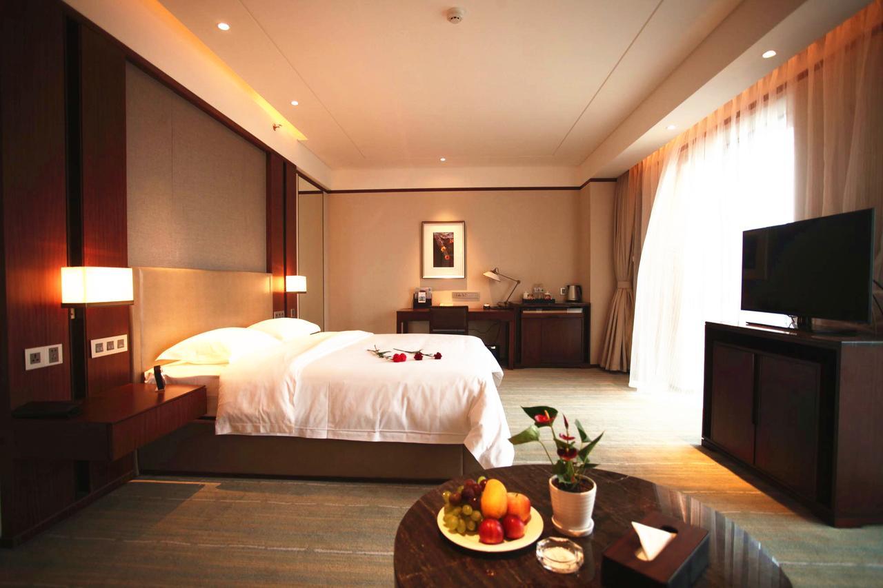 Zhongjian Yanqi Lake View Hotel Peking  Buitenkant foto